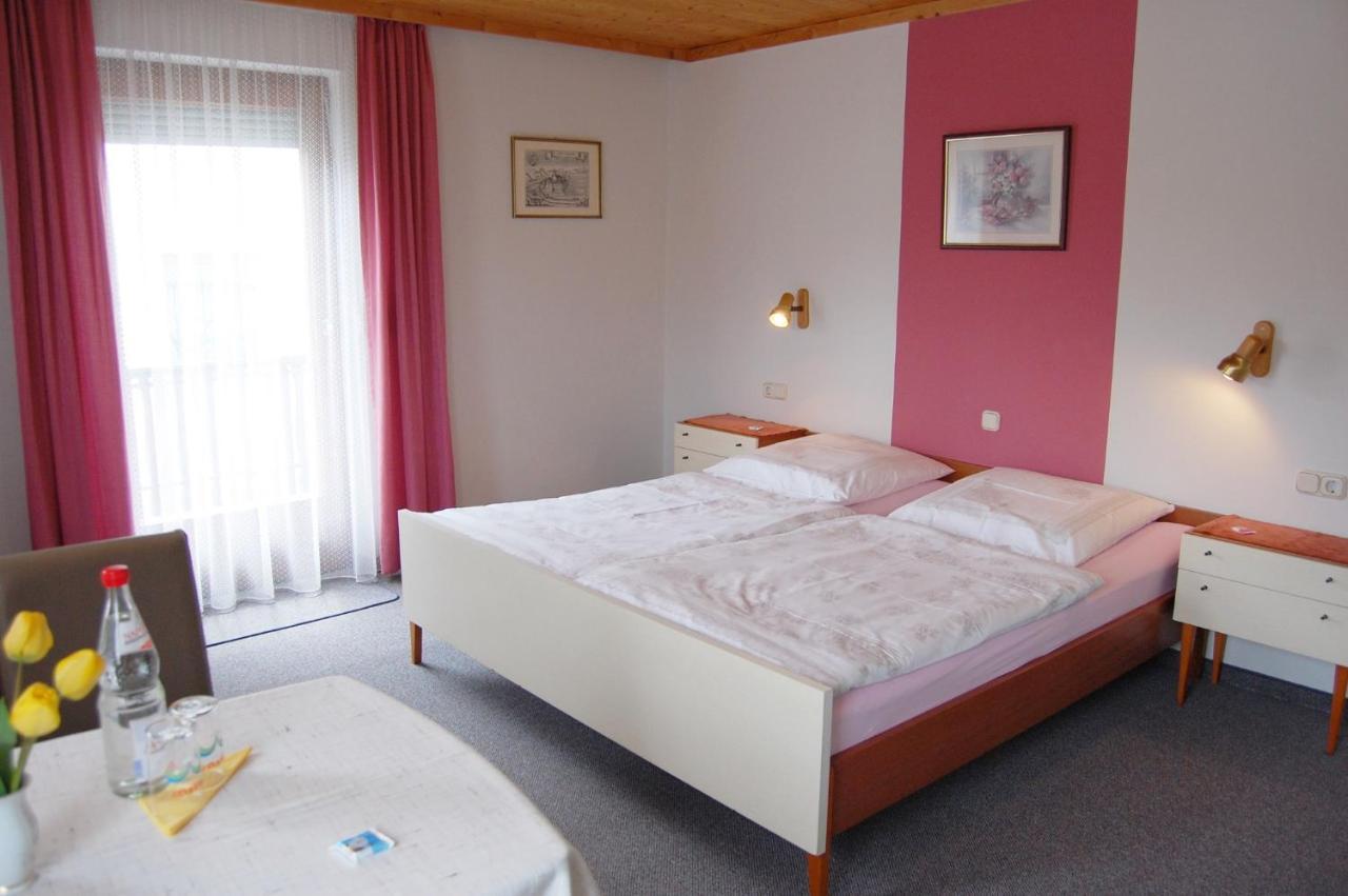 Gaestehaus Fidelis Grafenwiesen Zewnętrze zdjęcie